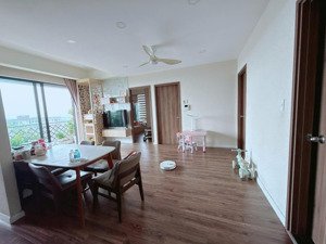 bán gấp căn hộ cao câp mizuki park, căn góc 3pn, lầu cao, view đẹp giá rẻ. lh 