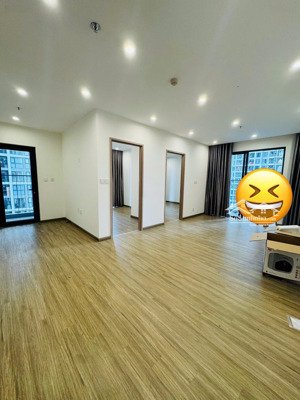 giá tốt: 3n tầng trung đẹp 80m2 chỉ nhỉnh 7,5 tỷ bao phí phân khu cao cấp 2 hầm vừa bàn giao