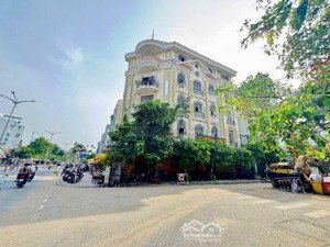 siêu góc 2 mặt tiền dòng tiền 70tr/tháng