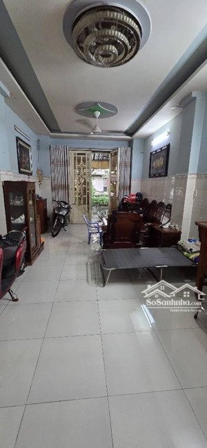 mặt tiền đường 72-kdc bình phú-nhà 3 tầng 64m2(4x16)-giá 11 tỷ