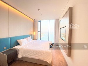 cần bán căn stu tòa b mã 16, 54m2 tầng cao giá 3,2x tỷ bao phí, bc hướng đn. lh 