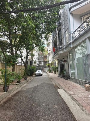 cần bán nhà phân lô, ôtô tránh, vỉa hè, kinh doanh, phố giang văn minh, dt 65m x 5tầng, mt 5m