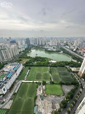 Bán căn hộ Vinhomes D''Capitale 3PN VIEW HỒ chỉ 13.x tỷ