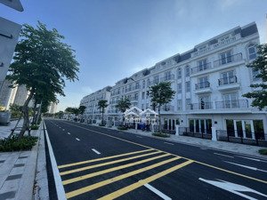 cơ hội đầu tư cực tốt bán gấp lk ban trắng dtich 75m / mt 5m xây 5 tầng , đường 22m kd tốt