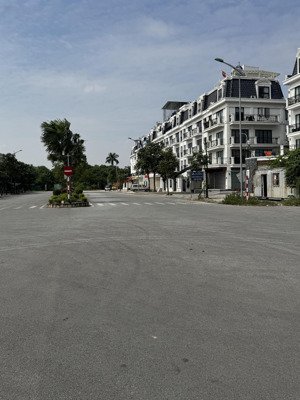 shophouse mặt đường 40m văn tiễn dung kéo dài khu khu đô thị tasco foresa. nam từ liêm