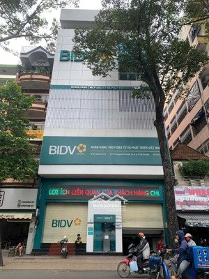 building dtsd 1800m2 mặt tiền đường nguyễn chí thanh quận 5