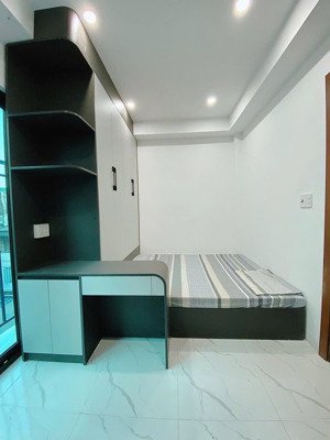 cho thuê phòng siêu thoáng, có máy giặt riêng tại 125 nguyễn đức cảnh - hoàng mai, ô tô cách 20m