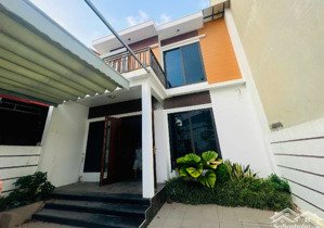 bán biệt thự rộng 180m2 mặt tiền 8m tại mặt phố đào xuyên, đa tốn