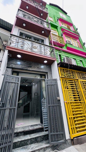 nhà 4 tầng đẹp -hxh đường tân mỹ - cách đại học marketing 500m - dtcn 40m2 -7,2 t