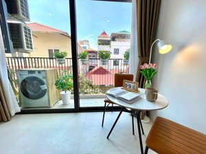 hiếm! ccmn 75m2x7t thang máy, 10m ôtô tránh, dòng tiền 1.2 tỷ/năm, vận hành ổn định phố hồ tùng mậu