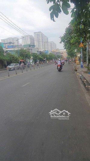 đầm sen kênh tân hóa tân phú 48m² 1 trệt 1 lửng nhỉnh 5 tỷ xíu