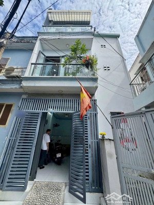 quá rẻ hơn 2 tỷ có 4pn 3wc vị trí đường phan huy ích p12 gò vấp gần siêu thị emart phan huy ích