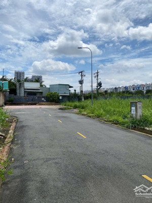 gấp bán 1 xẹt trường lưu, 102m2 giá 5,5 tỷ thương lượng