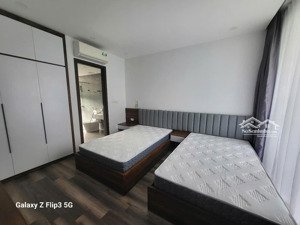 cho thuê nguyên căn nhà phố flamingo 4 tầng (3 ngủ + bếp khách) full nội thất có thang máy