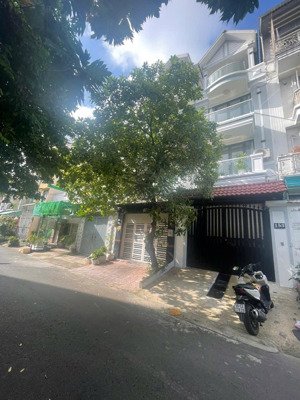 cho thuê nhà nguyên căn mặt tiền đường 41, tân qui, q7, nhà đẹp, full nội thất, giá 35 triệu tl