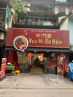 cho thuê nhà mặt phố nguyễn văn tuyết dt 80m2x 3 tầng, mt 6m đoạn đẹp giữa phố, phố cực đông khách