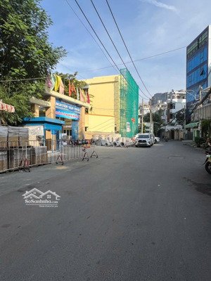 cần bán gấp.. nhà 2 mặt hẻm xe hơi, nguyễn thái sơn, phạm văn đồng kế bv175 nhỉnh 7 tỉ