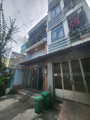 nhà mới, full nội thất, hẻm 3m sát hẻm ôtô, gần nguyễn oanh, ngã 6 gò vấp *60m2x3tầng * giá 6,95 tỷ