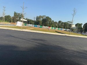 cắt lỗ ngay 200tr - dt 100m - full thổ cư - sát metro số 5 và đại lộ thăng long