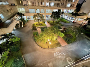 cần tiền bán gấp căn hộ sky garden 3, 57m, 2pn, 1wc, 4ty990, nhà đẹp mới 100%, khu an ninh.