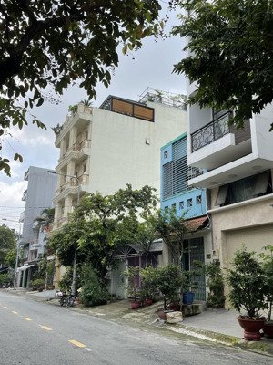 bán nhà mtkd 150m2, ngang 5,4m, chỉ: 13,4tỷ đường 15m nguyễn minh châu, phú trung, tân phú, tp hcm