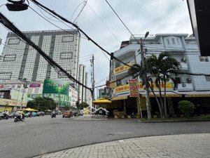 góc 2 mặt tiền cao lỗ q8 ngang 5m dài 20m 4 tầng ngay siêu thị parcmall giá 28 tỷ có tiền 55 triệu/