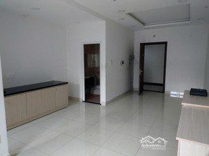 cho thuê ch kingston 70m, 2pn,1wc, đầy đủ nội thất, duplex có gác, giá 14 tr,nhận nhà ngay