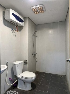 cho thuê cc viễn đông star, 11 triệu vnd, 86m2, 2pn, 2wc, đẹp xuất sắc