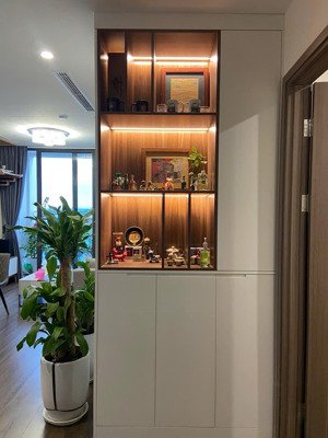 cho thuê căn hộ cao cấp vinhomes symphony 2 phòng ngủ 2wc giá 14tr/ tháng lh 