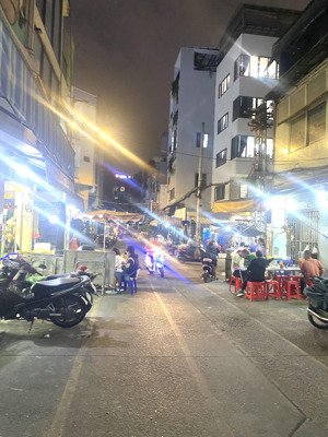 nguyễn thiện thuật - q3 - 32 m2 - 5 tầng - mặt tiền chợ kinh doanh, 9.45 tỷ