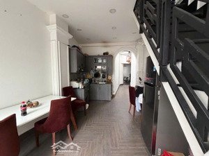 3 tầng, 105m2, nhà sân vườn mini - gần hxh, đường số 1, p4, gv - 7.8 tỷ