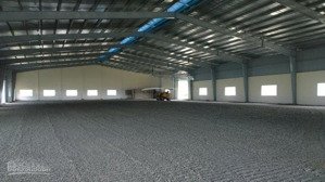 cho thuê nhà xưởng 2400 m2 trong khu công nghiệp vinatex nhơn trạch , tỉnh đồng nai .