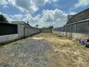 cần bán nhanh lô đất thổ cư 168m2 mặt tiền đường hồ văn tắng, tân phú trung, shr, bao sang tên