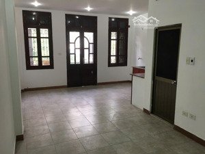 bán nhà tôn đức thắng, diện tích: 60 mx 6 tầng, măt tiền : 5 m, giá :12,5 tỷ,