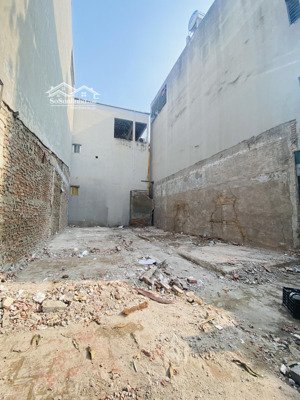 bán đất ngay aeon mall. kđt dương nội 38m2 giá hơn 5 tỷ