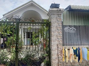 chủ gửi bán lô đất có nhà diện tích 2000 m2 full thổ cư đường 167 giá kinh doanh