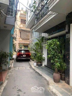 nhà đẹp chính chủ trung tâm - ngọc lâm - 50m2 - 5 tầng - nội thất sịn sò - chỉ với 12,x tỷ