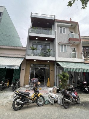 bán nhà 3 tầng mt hoàng tích trí, full nội thất vào ở ngay 6,65 tỷ - hải châu