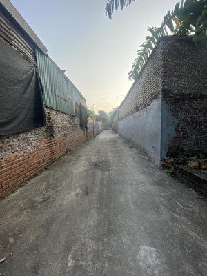 bán đất lô góc tại hồ sen, 3,2 triệu, 46m2, mặt tiền 3.5m, ngõ 5m