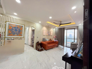 cho thuê căn hộ midtown m5 3pn dt 135m2 full nội thất _ tầng cao _ giá 52tr/th.lh e hân