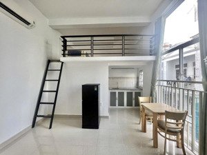 cho thuê căn hộ duplex ban công - dt 35m2 - full nội thất - ngay nguyễn trọng tuyển