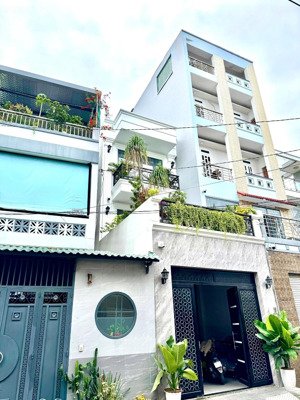 bán nhà 3 tầng đúc chính chủ xây tâm huyết,đường 12m, nguyễn văn khối, p.9,gò vấp,11 tỷ hơn tl