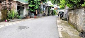  BÁN LÔ ĐẤT PHỐ CẠNH CHỢ LƯƠNG SƠN 