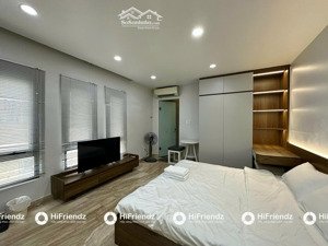 thuê căn hộ studio 26m2 - cửa sổ - full tiện nghi xịn - thuê dài / ngắn hạn - gần cầu calmette q1
