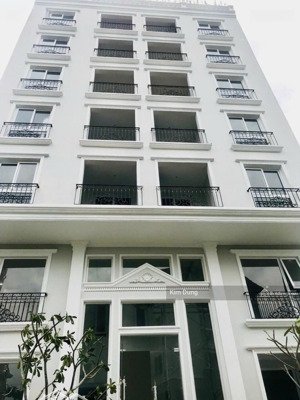tòa nhà đường quang trung 14x35m hầm trệt 6 lầu cho thuê
