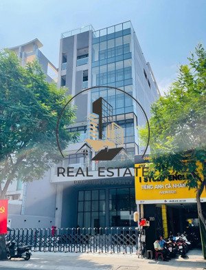 tòa nhà đường tô hiến thành diện tích: 10x22m hầm 7 tầng cho thuê