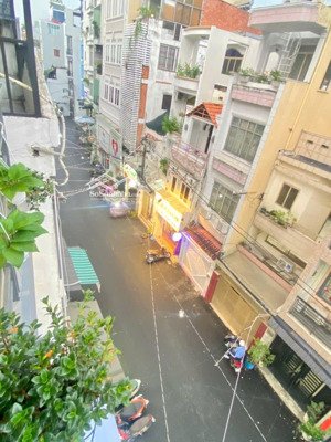 nhà đẹp mới trung tâm quận 3 nguyễn đình chiểu đoạn đẹp nhất 2 chiều, 5 tầng 4pn, 5wc, 41m 13,5 tỷ