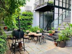 siêu villa hồ bơi sân vườn thảo điền dt 9x22m- hđt 180tr/th giá giảm về 47 tỷ