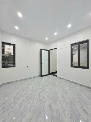 chính chủ cho thuê nhà mới hoàn thiện phương lưu, phủ thượng đoạn