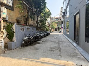 bán nhà phân lô bộ công an ngõ 31 hoàng cầu